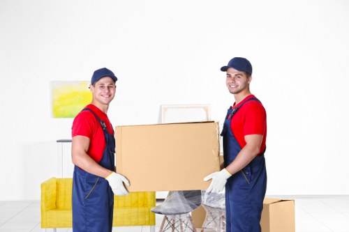 Packing and loading service for local Notting Hill customers