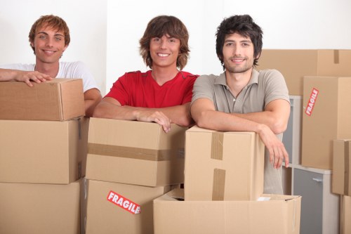 Local moving team preparing for a man and van removal job in Notting Hill