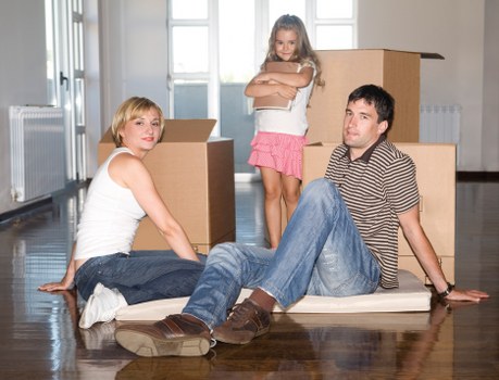 Professional movers navigating a Notting Hill property move